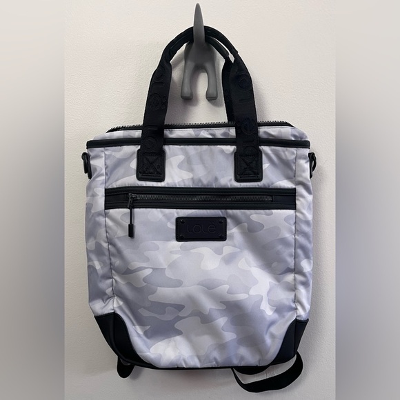 Lole Gray Camouflage Women\'s Backpack/Crossbody Bag main image 6